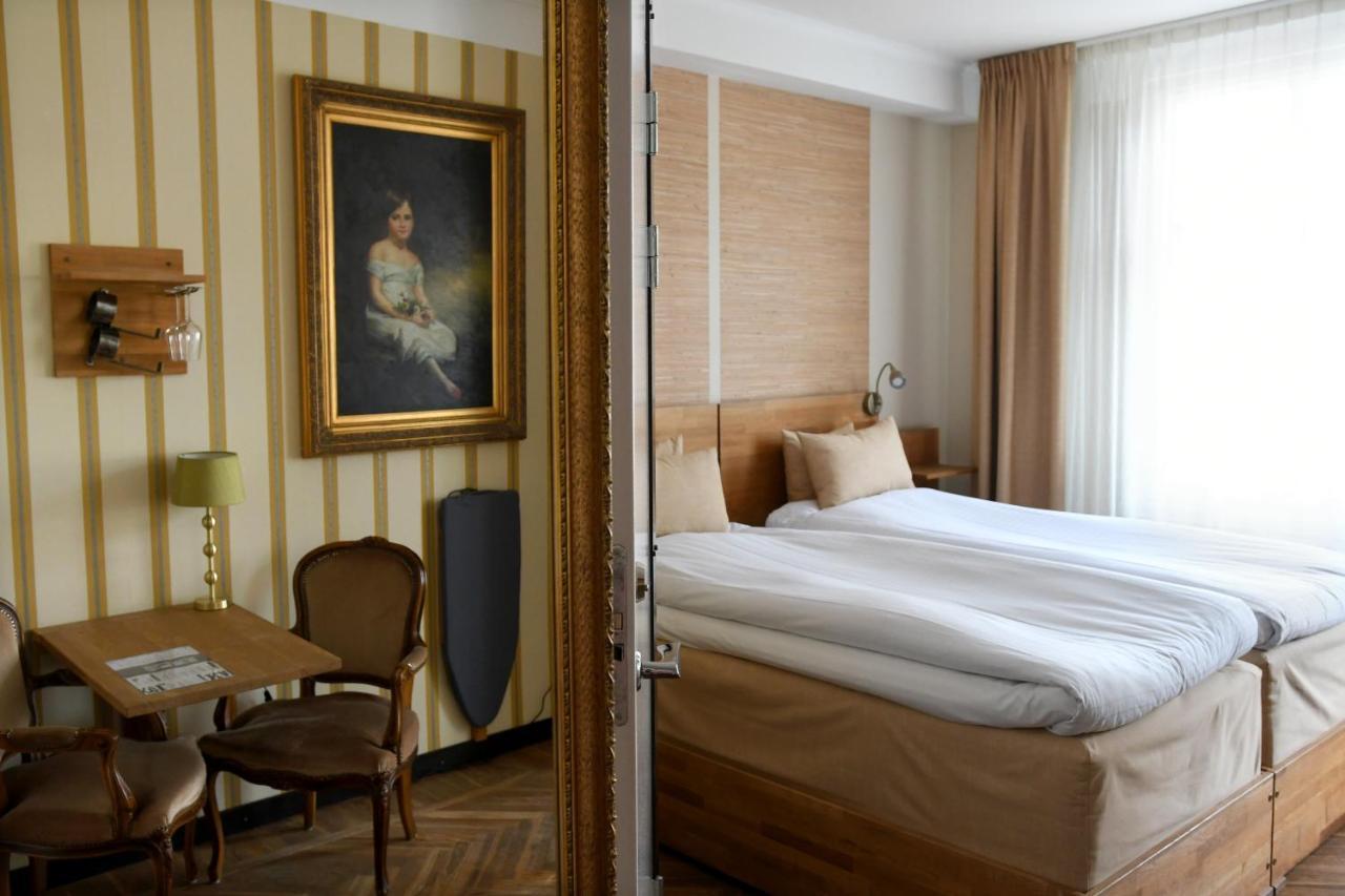Huskvarna Stadshotell Luaran gambar